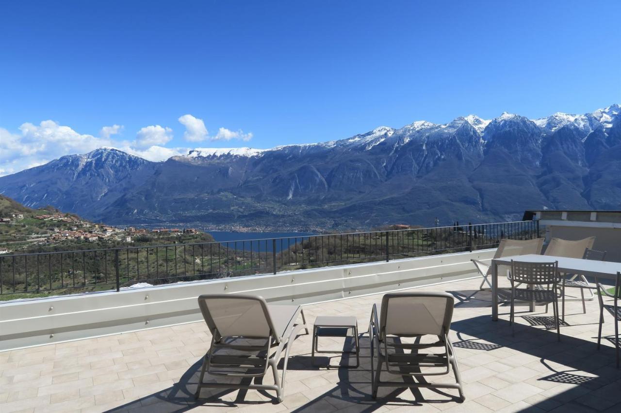 Oasi Da Vinci Aparthotel Tignale Bagian luar foto