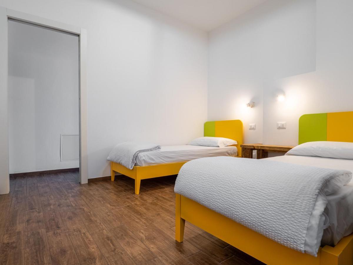 Oasi Da Vinci Aparthotel Tignale Bagian luar foto
