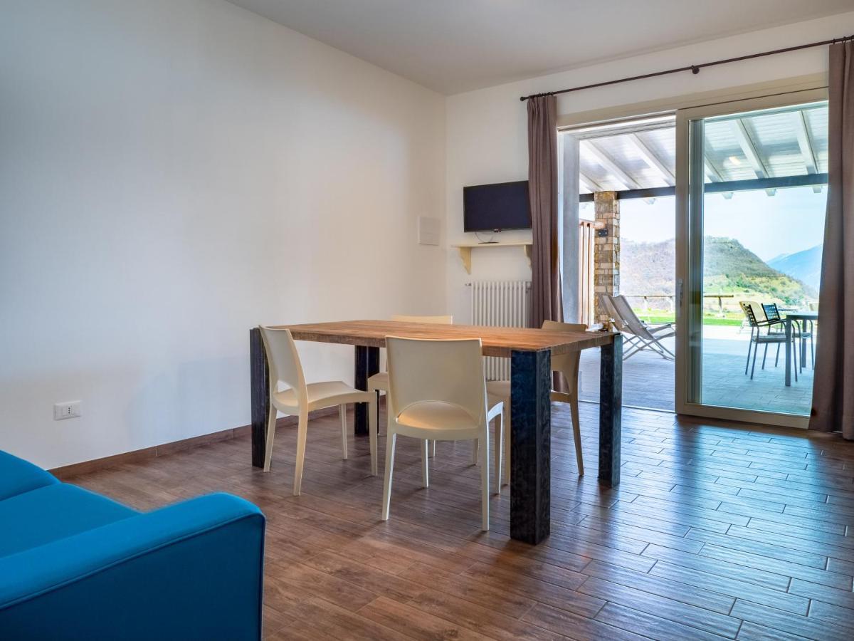 Oasi Da Vinci Aparthotel Tignale Bagian luar foto