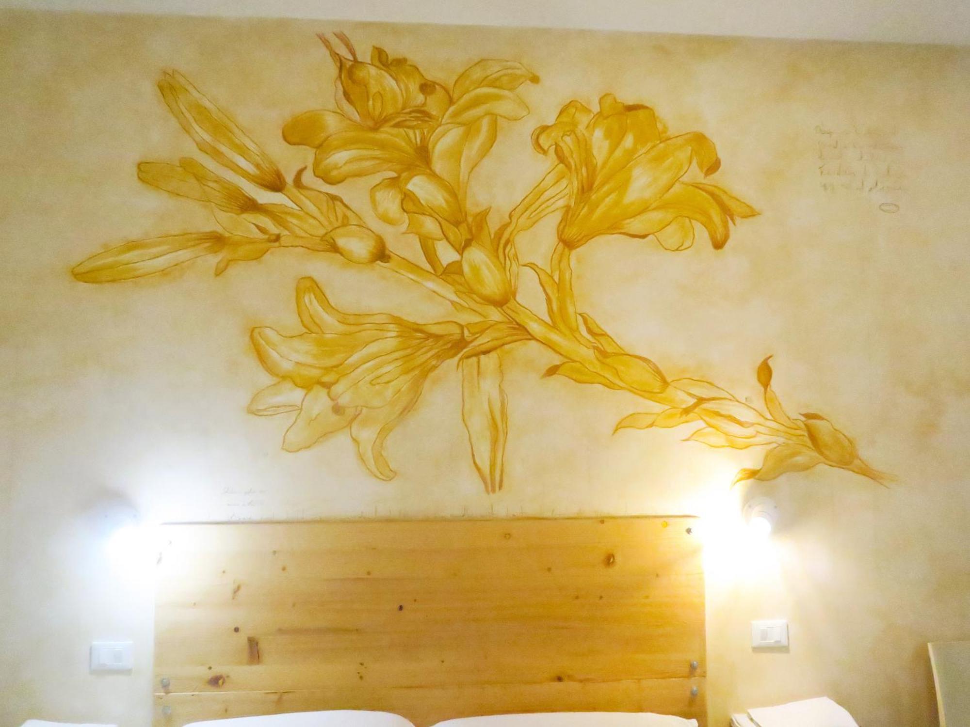 Oasi Da Vinci Aparthotel Tignale Bagian luar foto